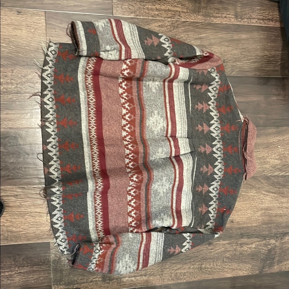 Cozy Patterned Button-Up Jacket - Picture 3 of 3